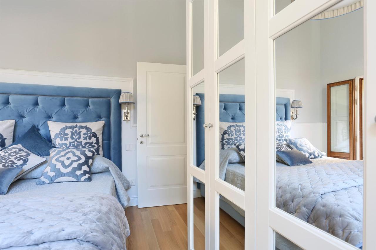 Design Apartment In The Heart Of Florence - Hosted By Sweetstay Bagian luar foto